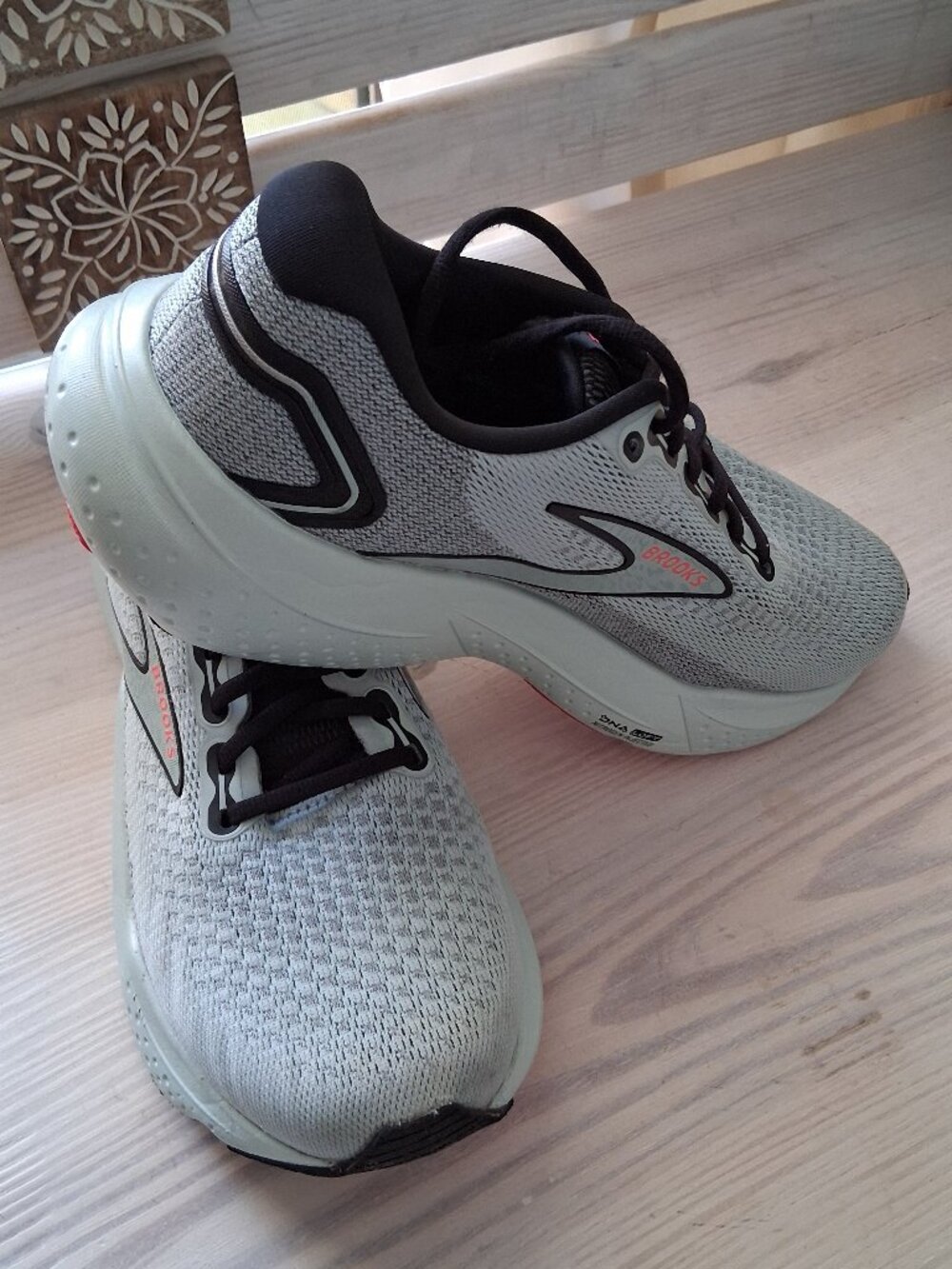 BROOKS WOMEN'S GLYCERIN 21 CLOUD SIZE 10.5